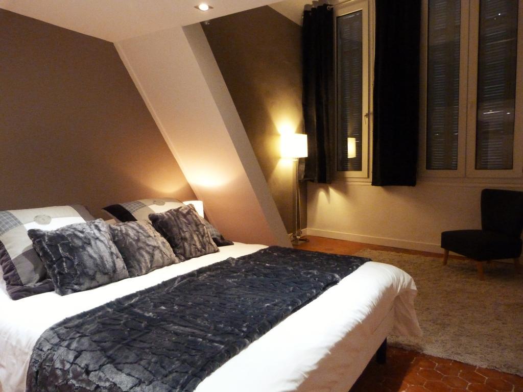 Coeur Historique Aix Appartement *