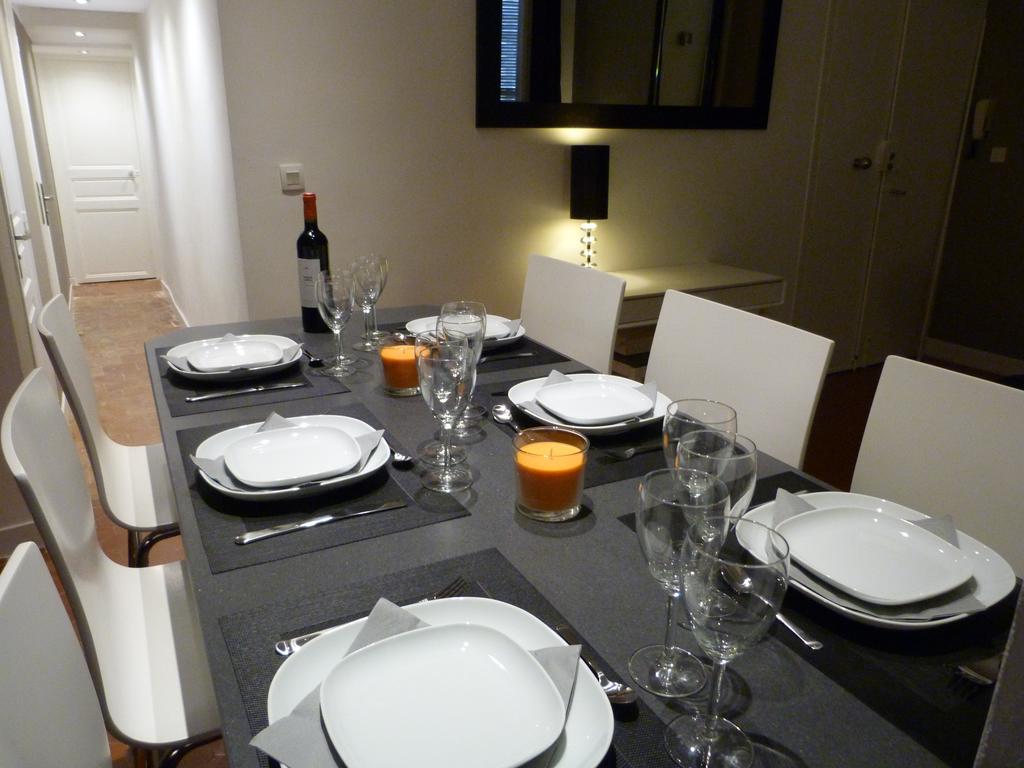 Coeur Historique Aix Apartment